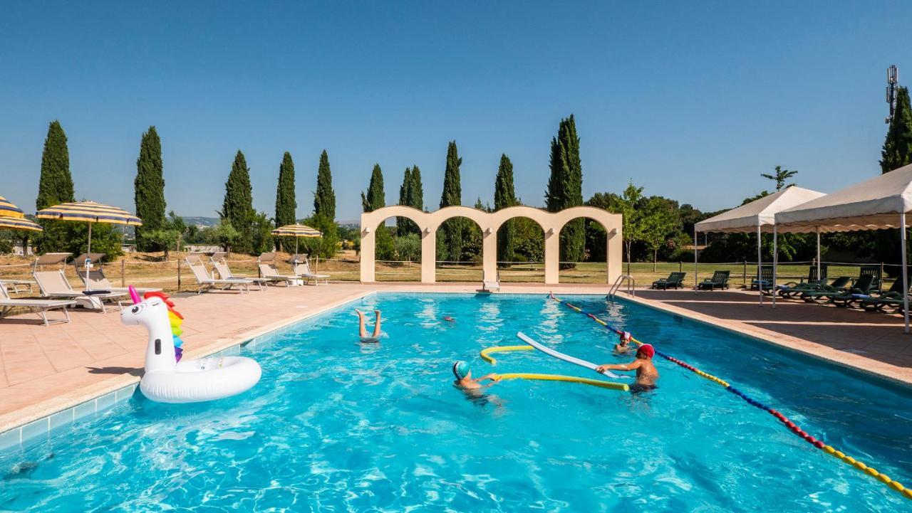 Hotel Vega Perugia Luaran gambar