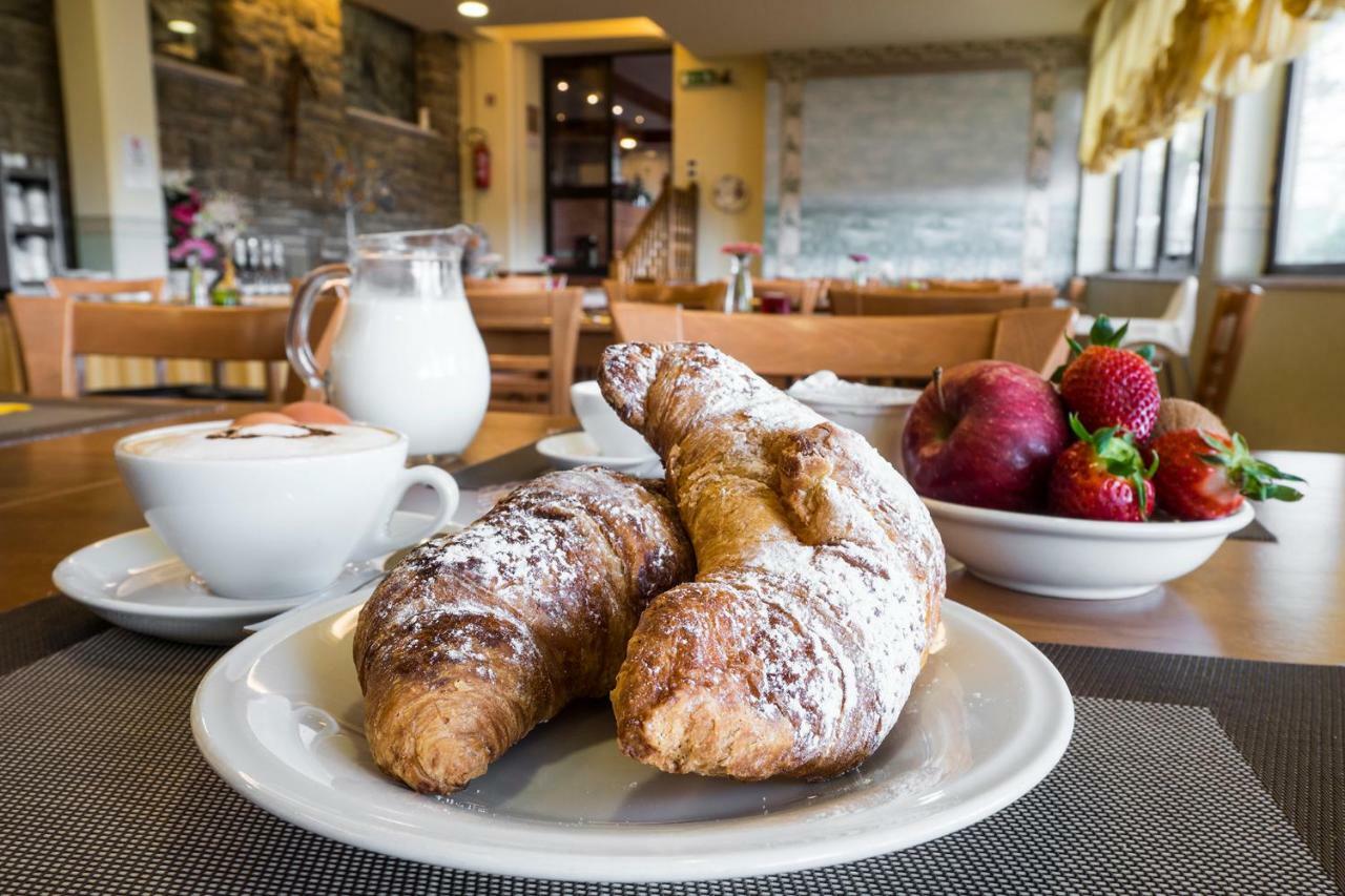 Hotel Vega Perugia Luaran gambar