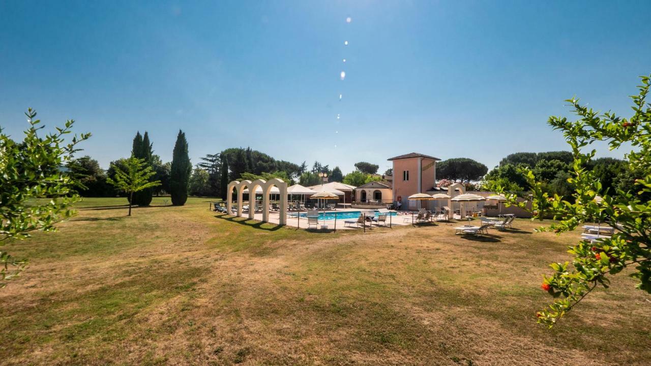 Hotel Vega Perugia Luaran gambar